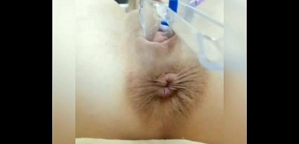  Mira como abre toda su vagina